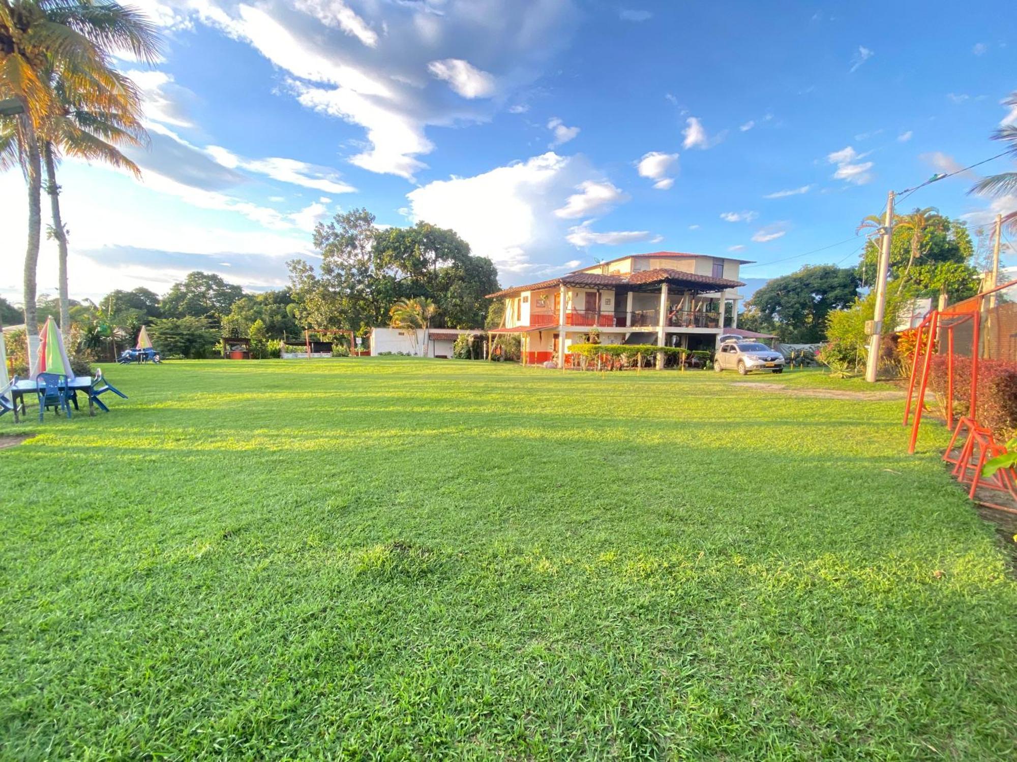 Finca Hotel Los Cocos 蒙特内哥罗 外观 照片